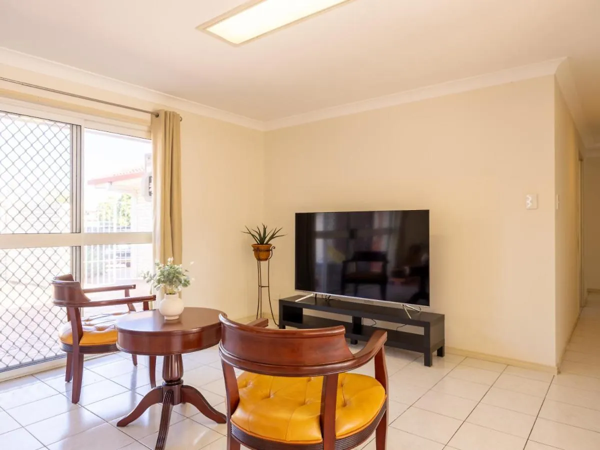 4 Beds Family House At Sunnybank Hills Villa Brisbane